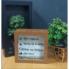 GENERICO - Alcancía De Madera 19x19x9cm Nos Vamos