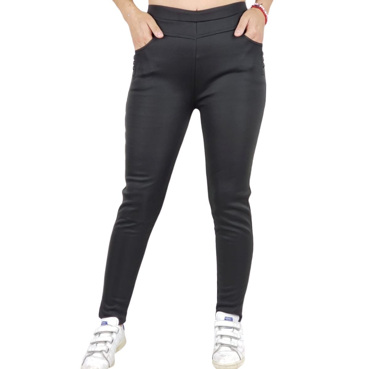 LOOK SHOP - Pantalón Calza Invierno Jogger Fit Forro Piel Bolsillos. 390