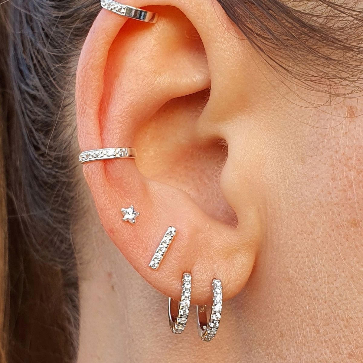 GENERICO - Aros mujer plata Barra con circones