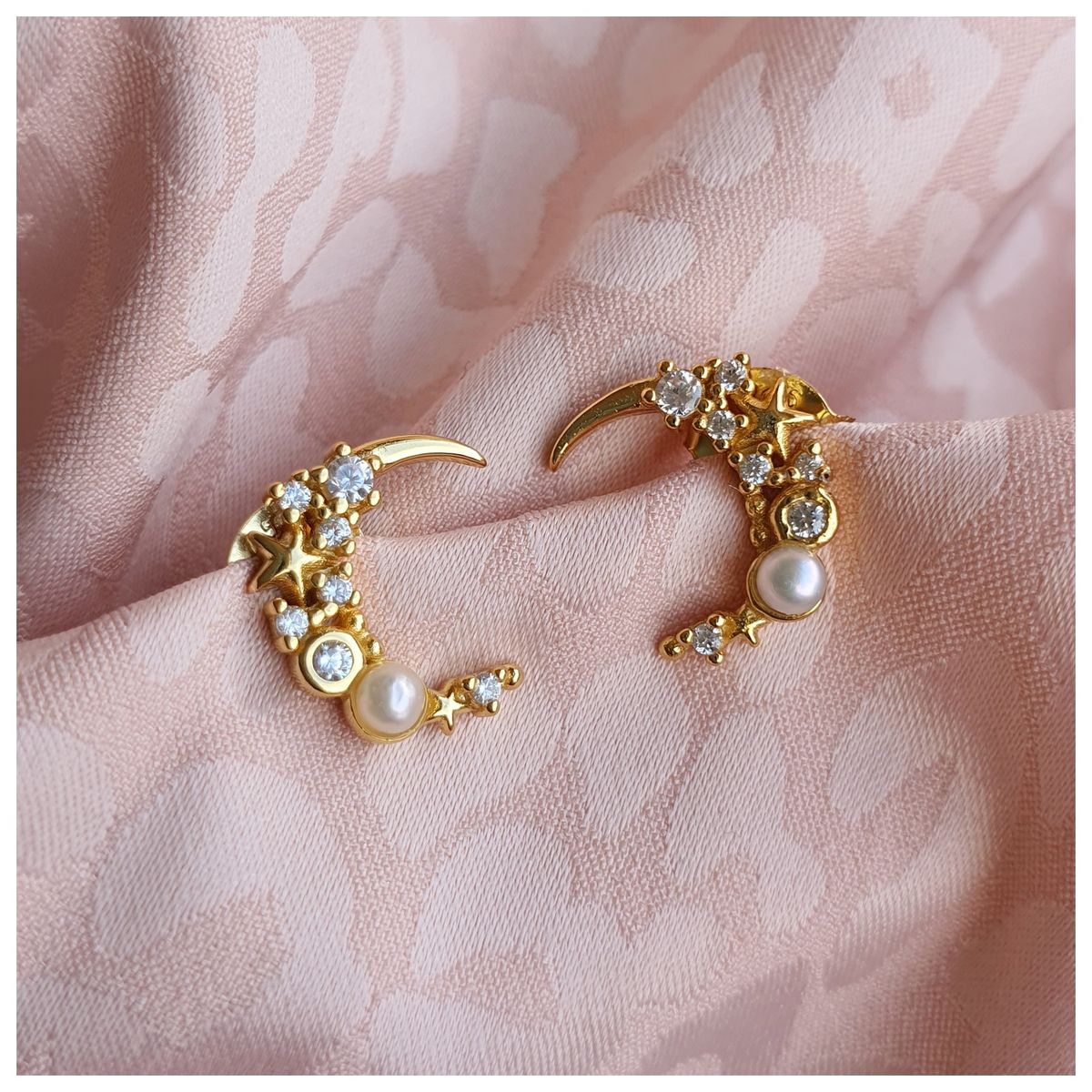 GENERICO - Aros luna dorada  plata 925 enchapada en oro