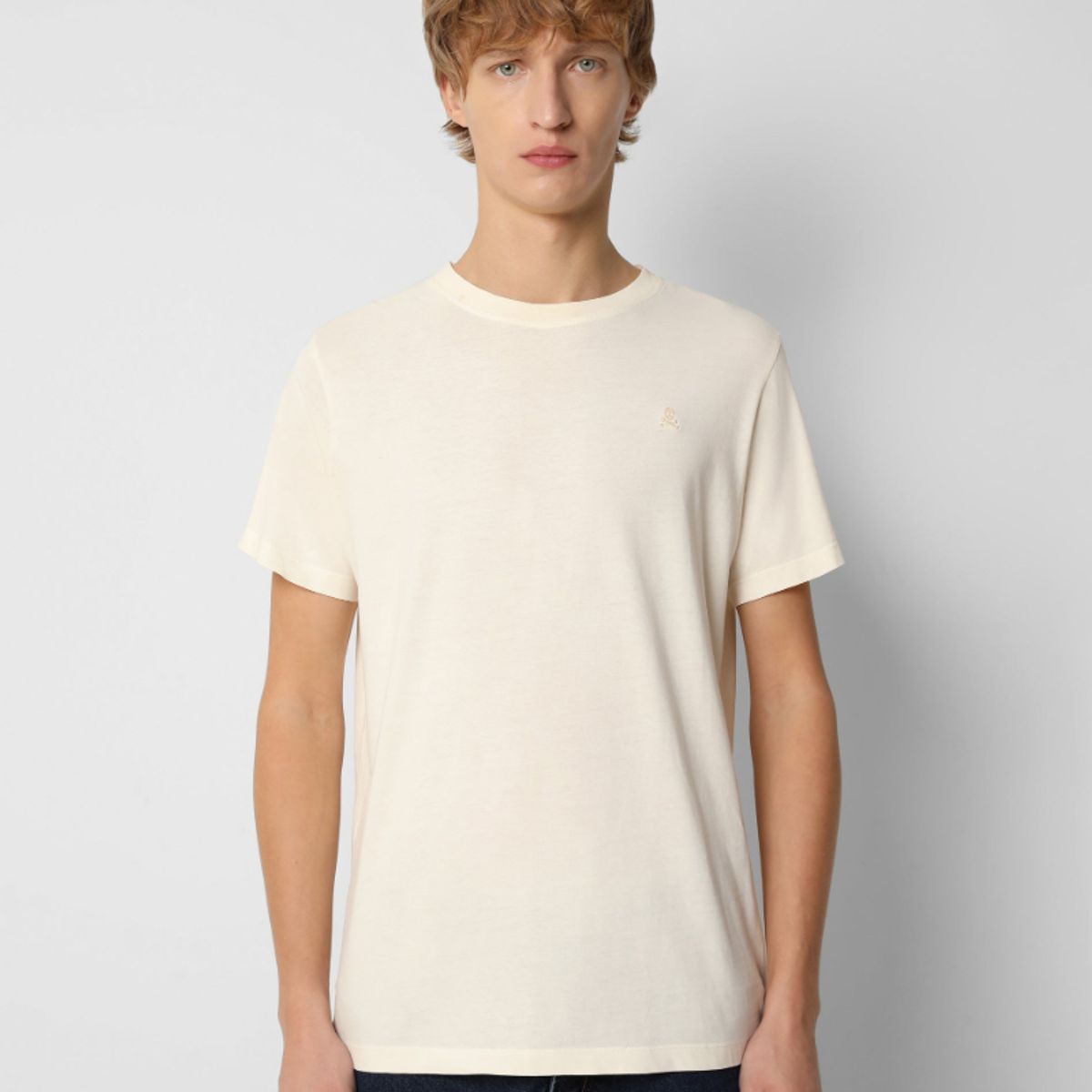 SCALPERS - Polera Básica Calavera Off White