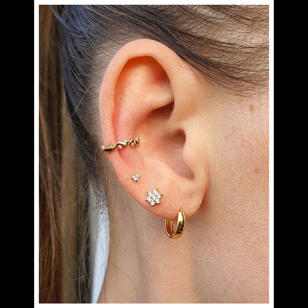 GENERICO - Piercing flor dorada de plata 925 + oro 18 k