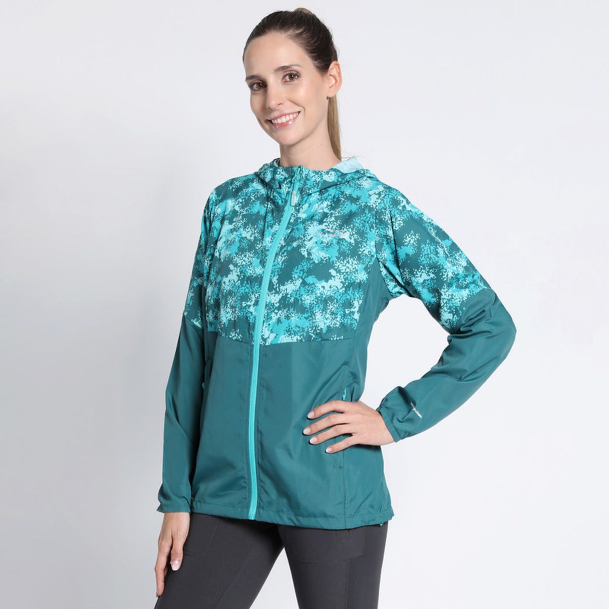 KANNU - Cortaviento Banano Empacable Mujer KANNU