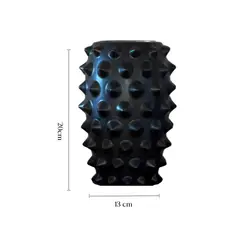 LOVE HOME DECO & LIVING - Florero Spike Negro