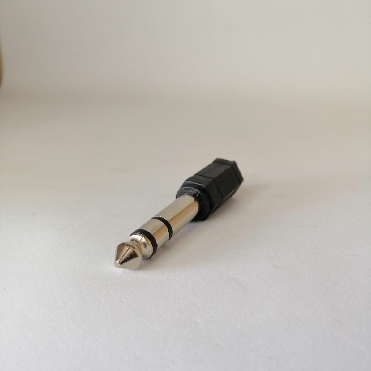 GENERICO - Adaptador de Audio a 6,3 Macho a 3,5 Hembra