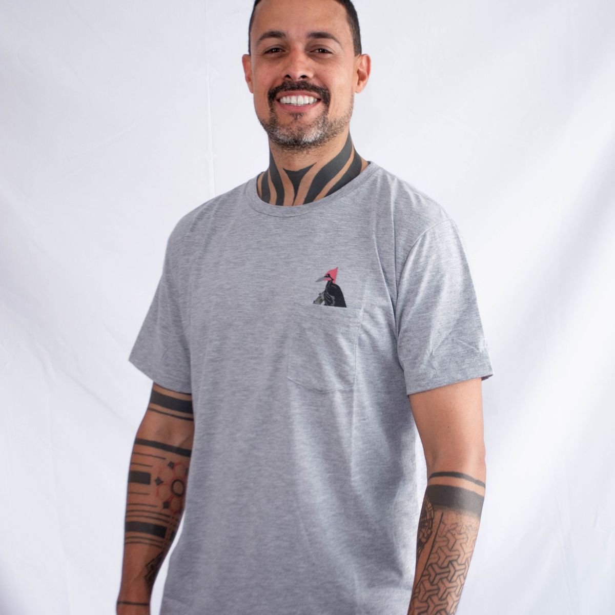 DIFFON - Polera Carpintero Gris Hombre