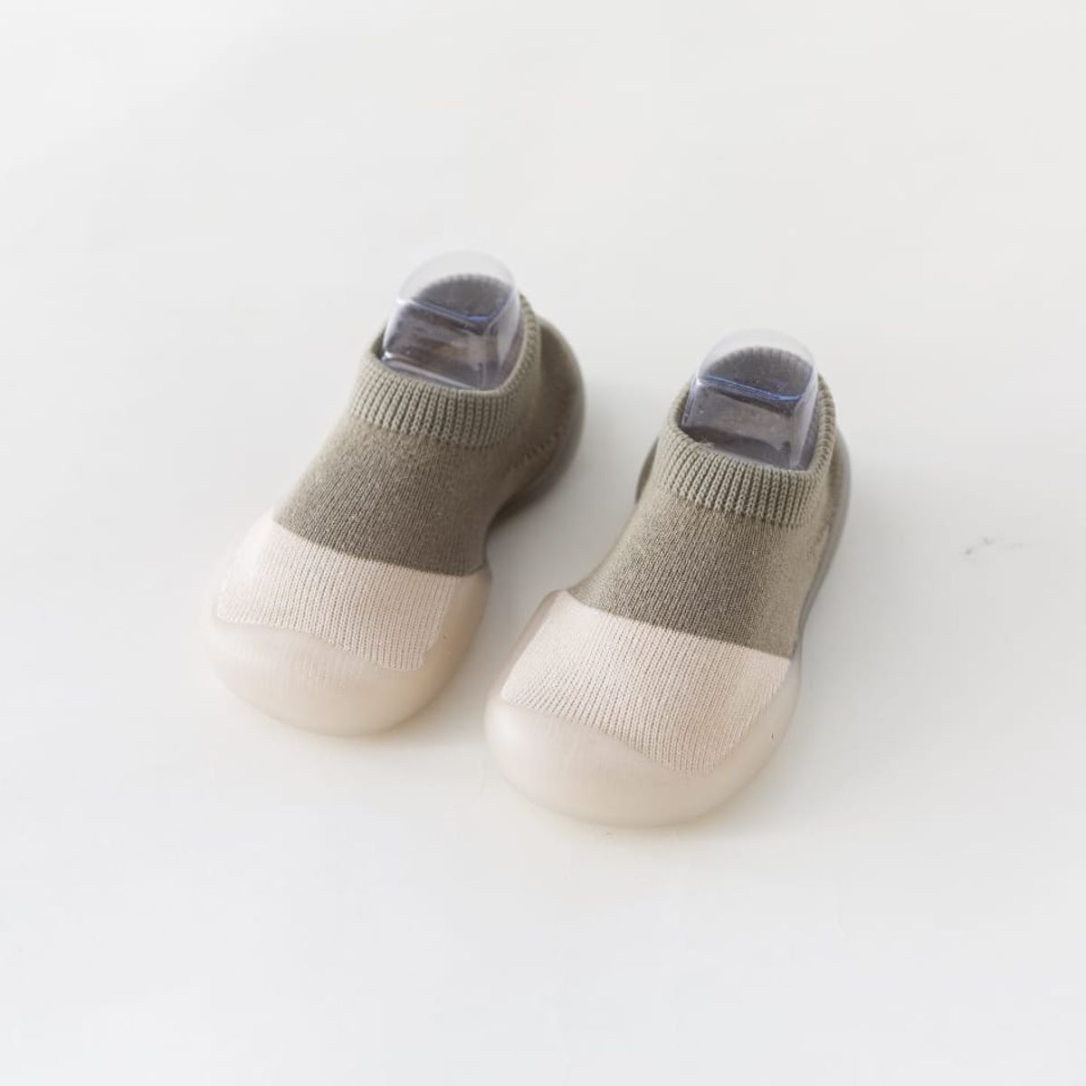 GENERICO - Zapatilla tipo Calcetin para niños y niñas - Suela de goma