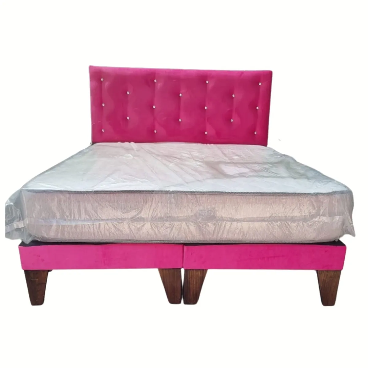 GENERICO - Cama Europea 2 Plazas Respaldo Fucsia Felpa Diamante Colchón Resorte