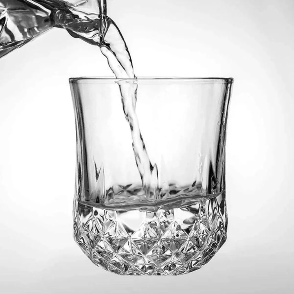 GENERICO - Set 6 Vasos Whisky 210ml con diseño elegante redondo.