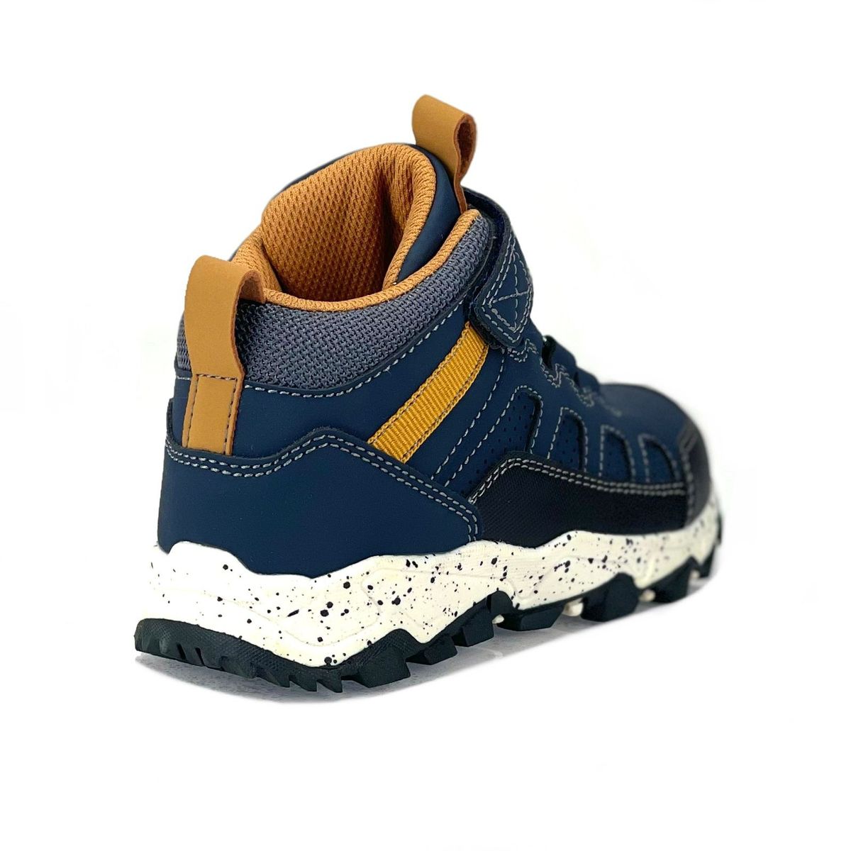 VERAZZI - Zapatilla Outdoor Niño