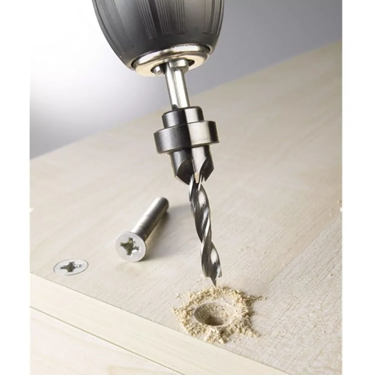 KWB - Broca Avellanadora Madera Plastico Pvc 4mm Kwb 513104