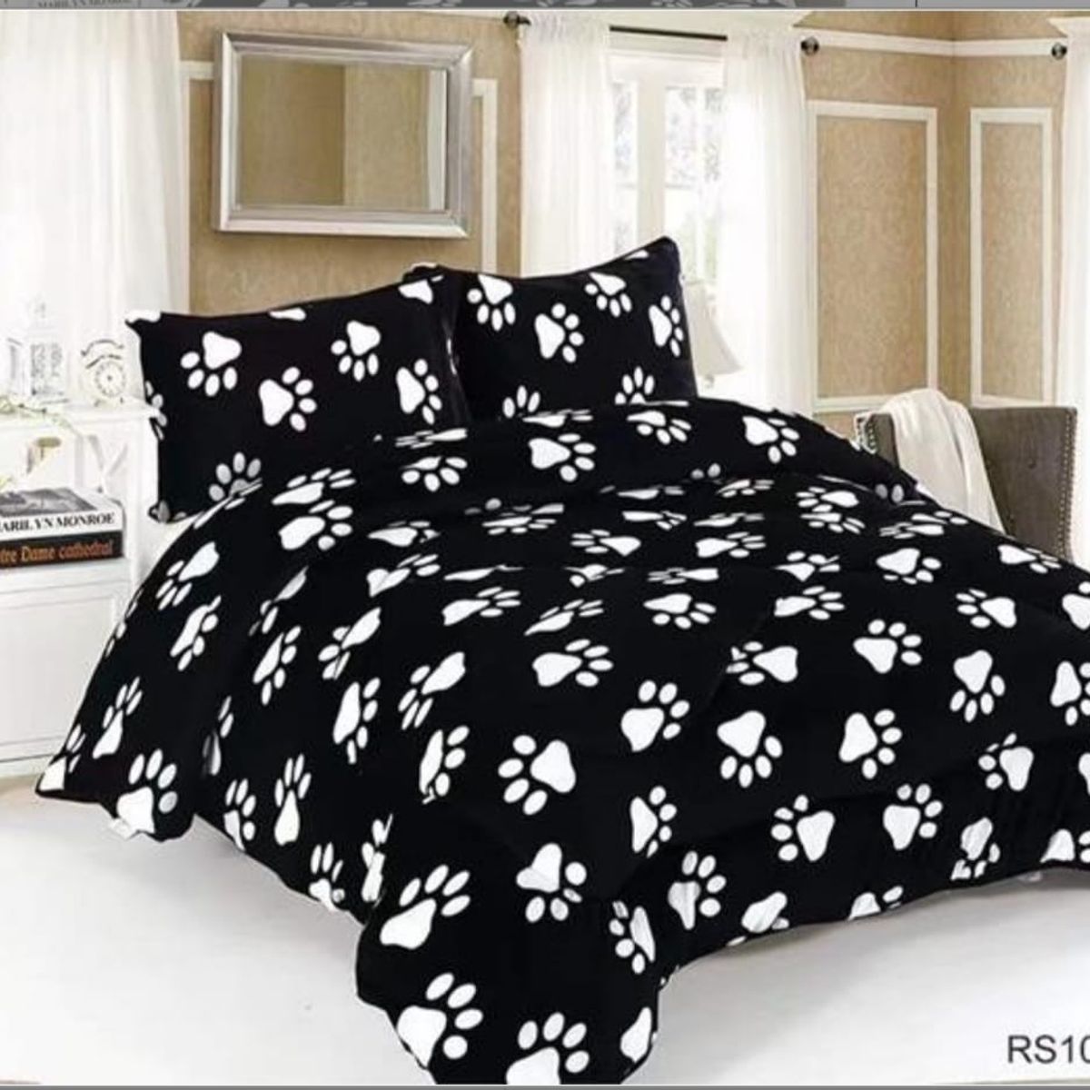 GENERICO - Cubrecama de Invierno Plush con Chiporro 2 Plaza Negro de Patas