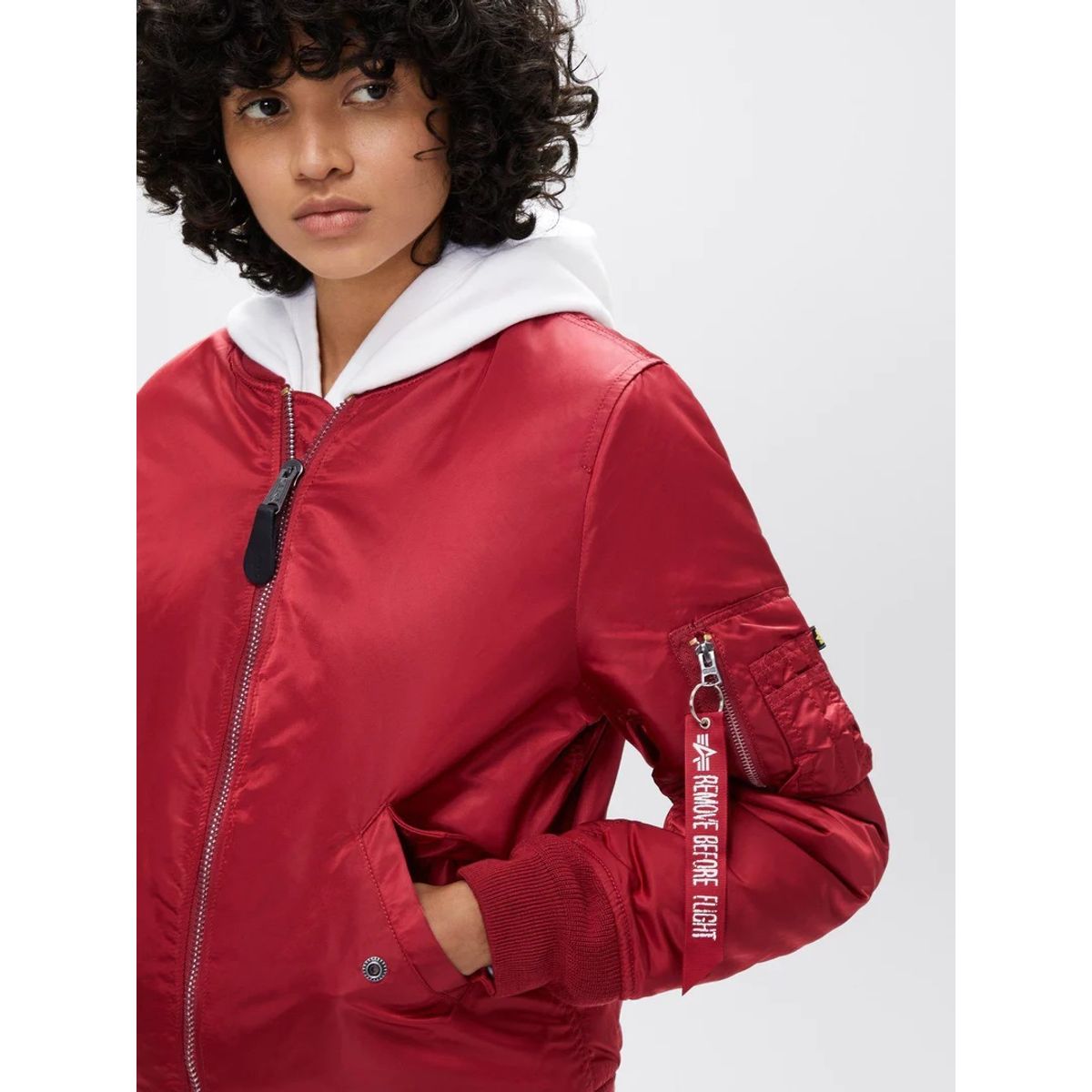 ALPHA - Chaqueta de Vuelo Alpha Industries MA-1 Roja
