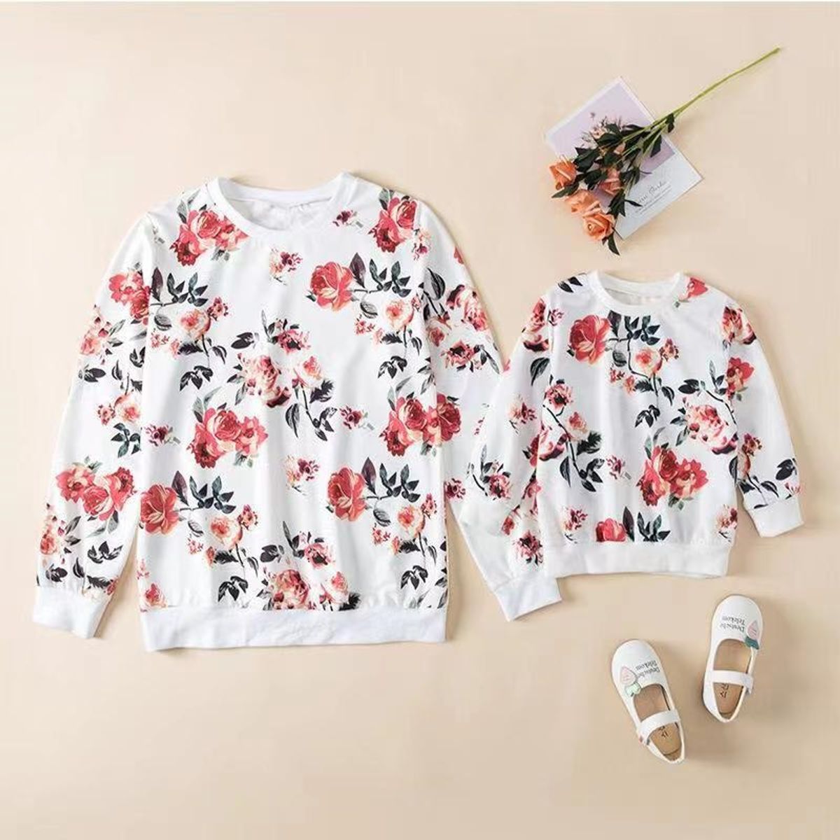 MY MOMI - Conjunto polerón rojo amor mama e hija polar flores niña mujer