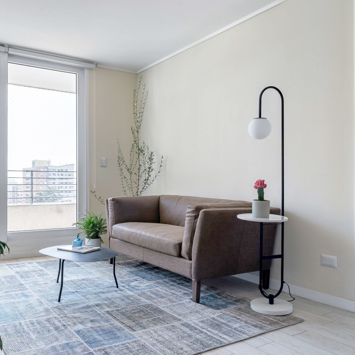 MEYA MUEBLES - Sofá Mei Mediano café oscuro 67x157x82