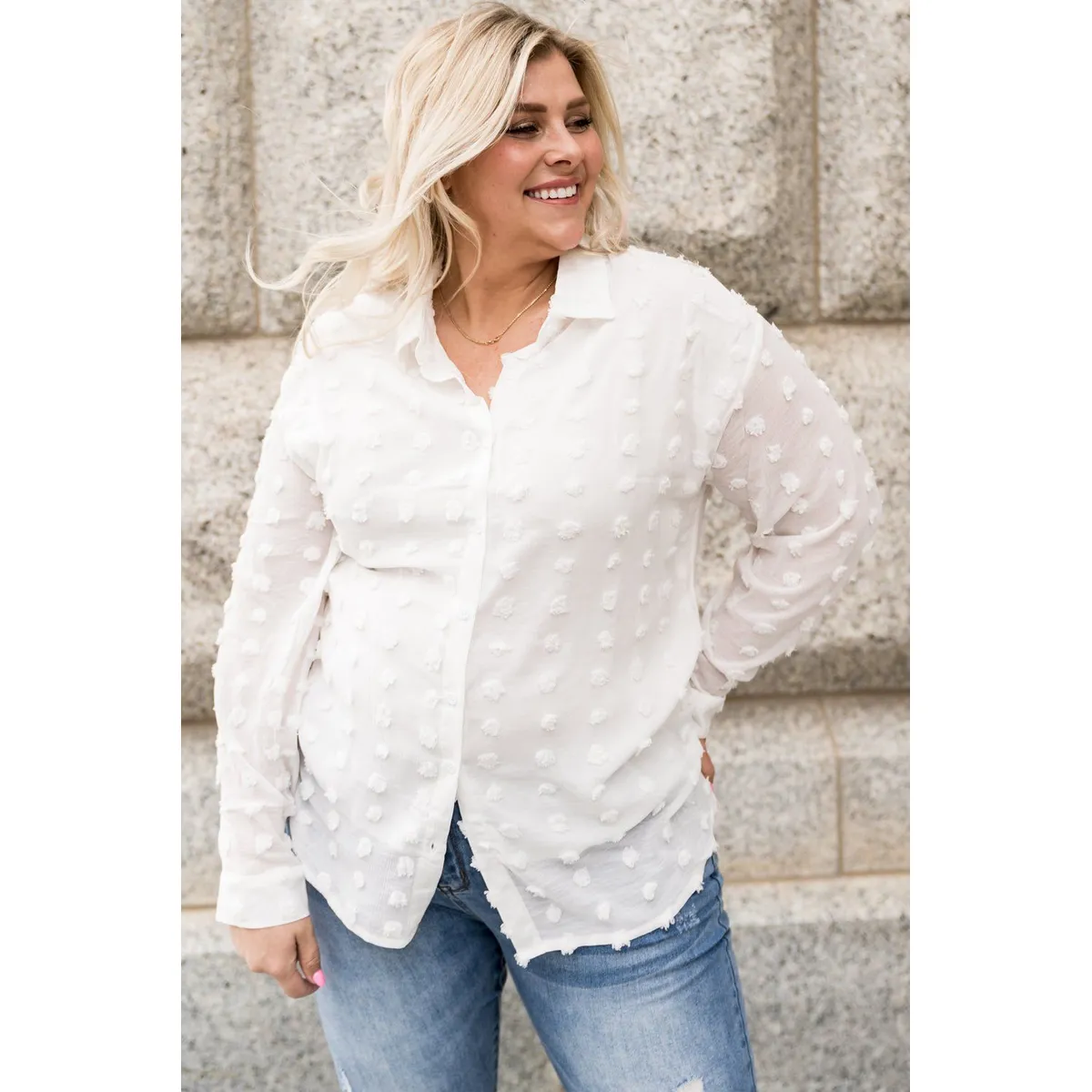 ARRAKASTA - Blusa blanca lunares texturados