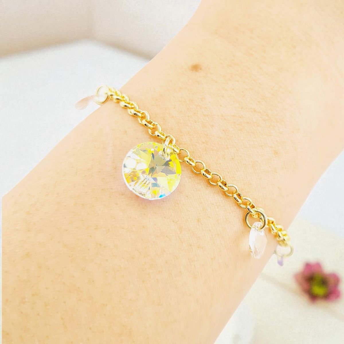 JOYAS MONTERO - Pulsera Nepal Gold 24K creado con cristales de Swarovski® Aurora Boreal