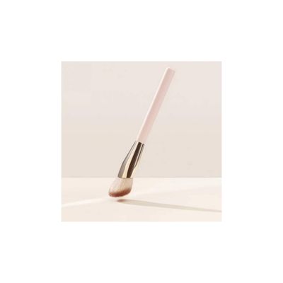 Imagen 2 del producto Brocha para Rubor Soft Pinch -RARE BEAUTY….