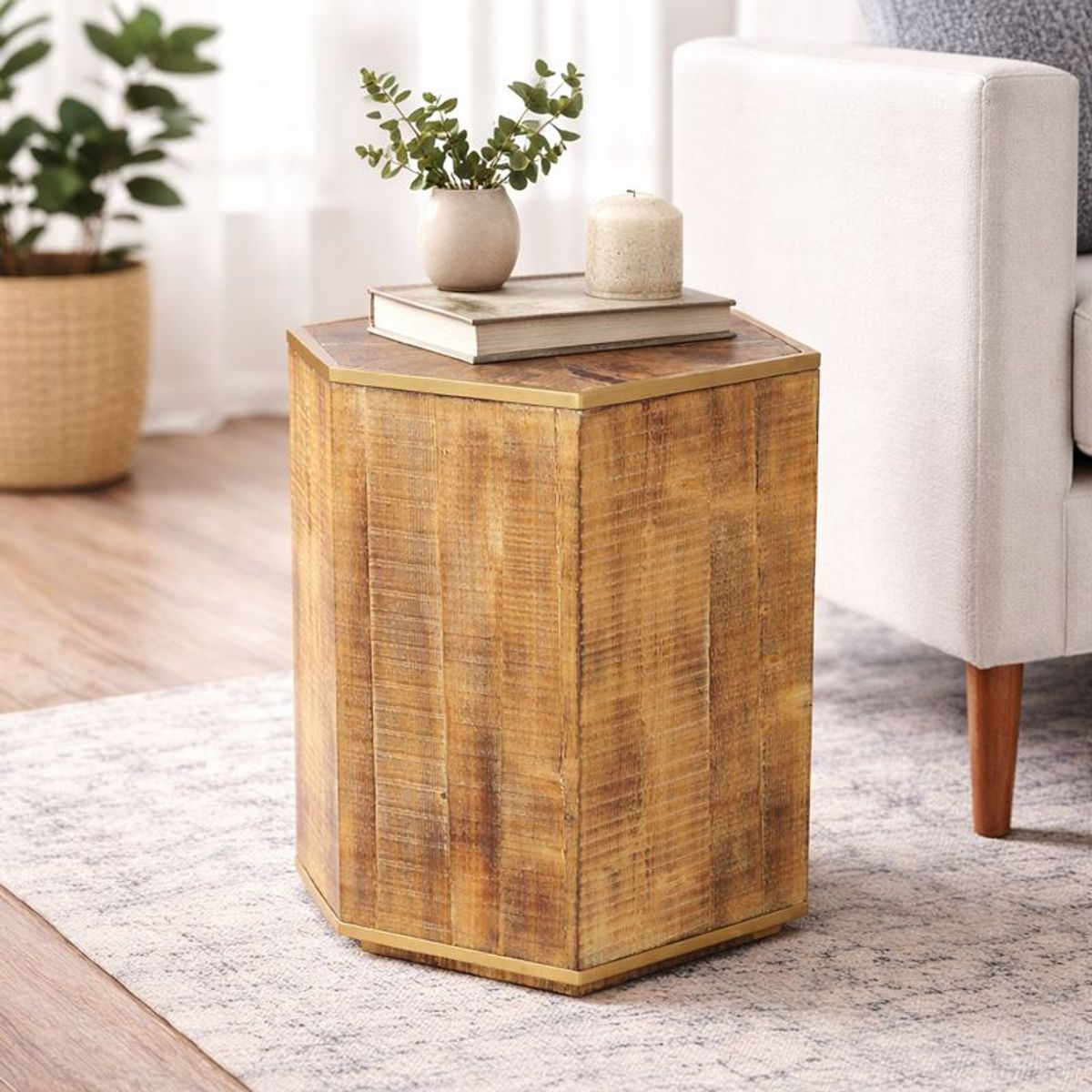 MEYA MUEBLES - Mesa Lateral Siping madera hexagonal 60x56x50