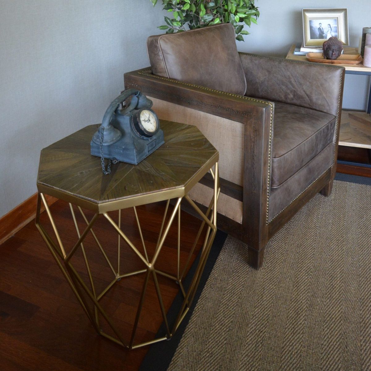 MEYA MUEBLES - Mesa Lateral Joel madera y acero 60x60x60