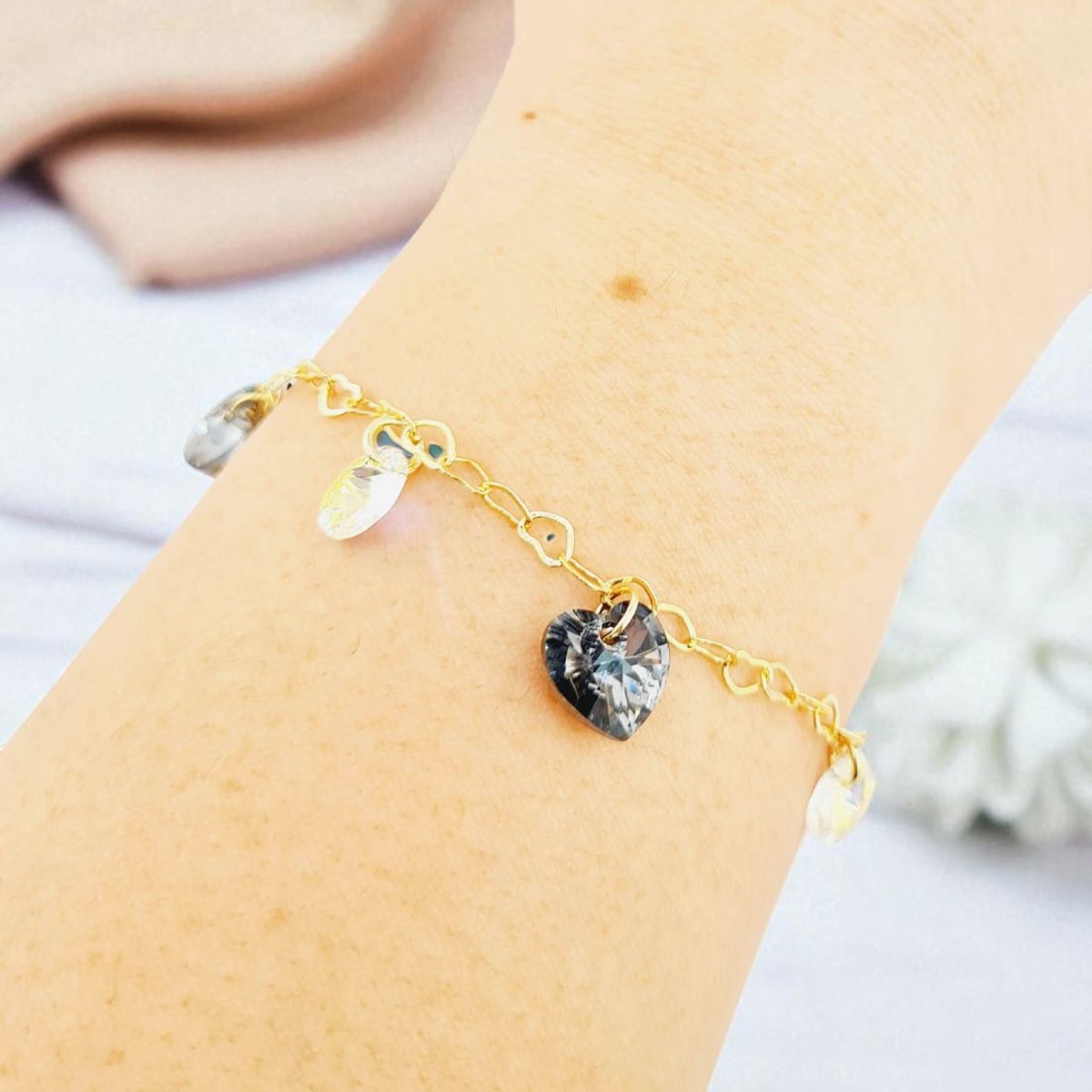 JOYAS MONTERO - Pulsera Romance Gold 24k  creado con cristales de Swarovski® Silver Night