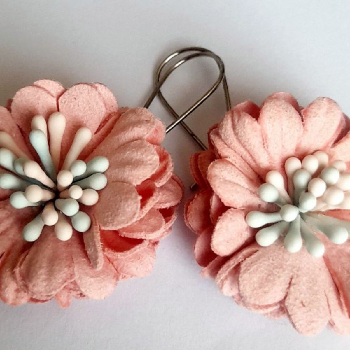 CATHALIFAUDJOYAS - Aros flor tela petalos CathalifaudJoyas