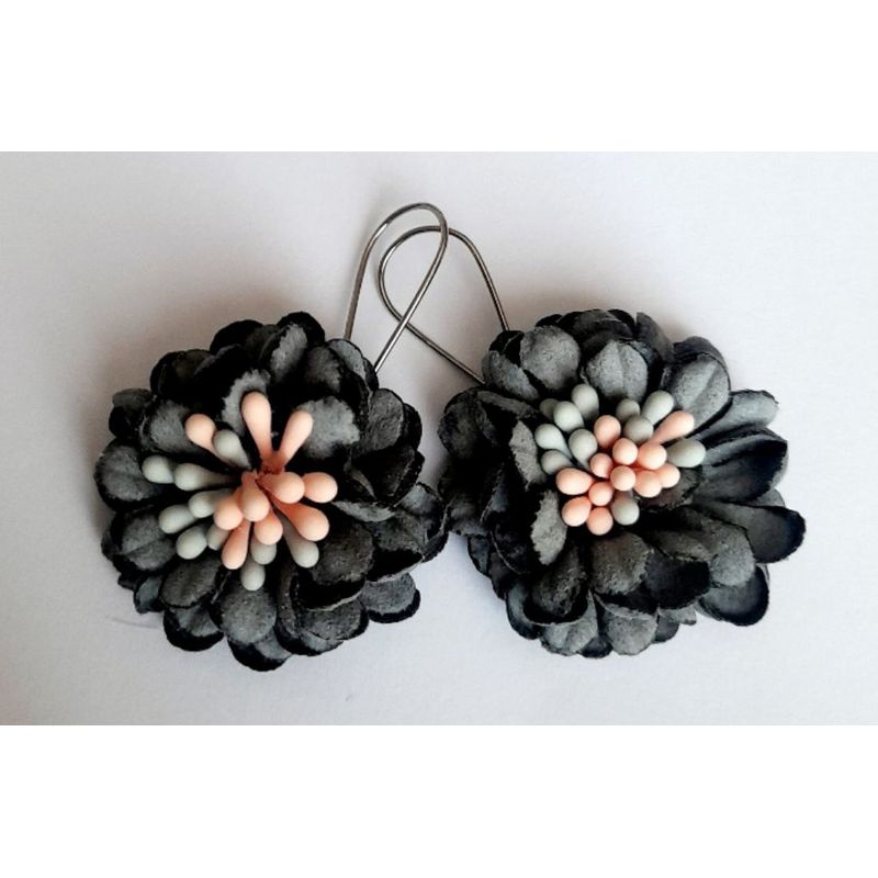 CATHALIFAUDJOYAS - Aros flor tela petalos CathalifaudJoyas…