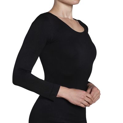 Imagen 2 del producto Polera Esencial Manga Larga Negro