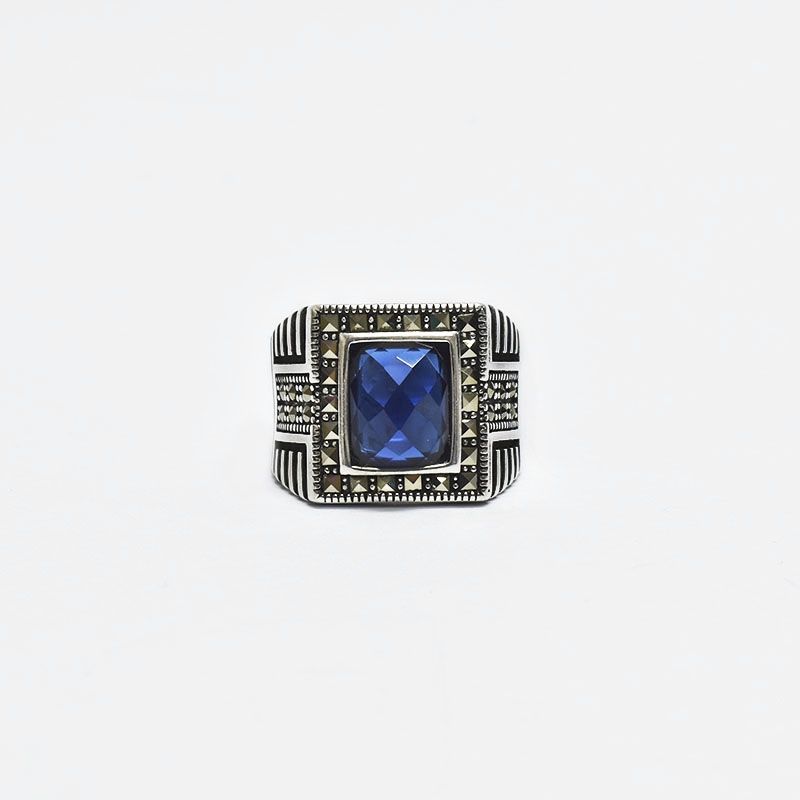 ROSETT - Anillo cuadrado con circones a los lados Plata 925