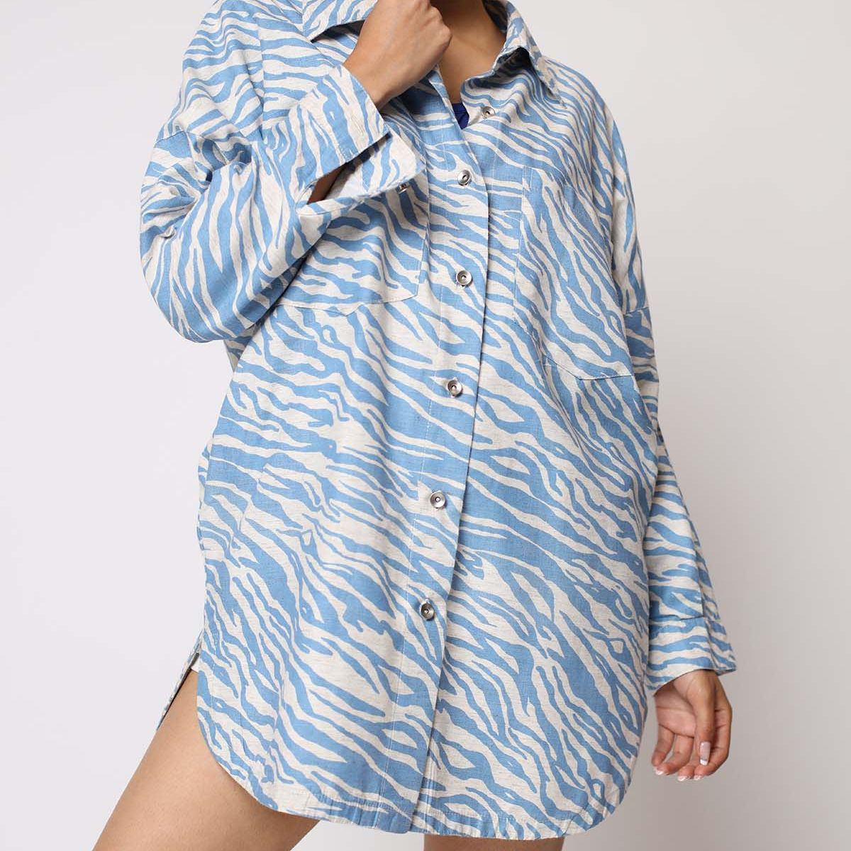 MOMCHIC - Tapado Abotonado lino  Estampado Zebra Celeste