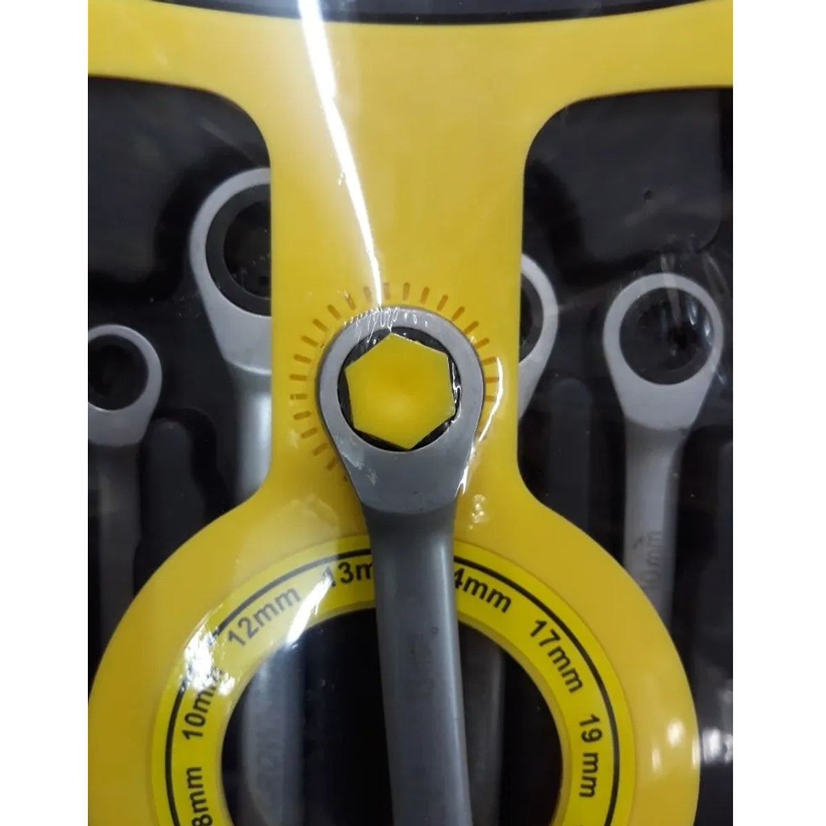 GENERICO - Juego De Llaves Corona Con Chicharra 7 Piezas Crownman