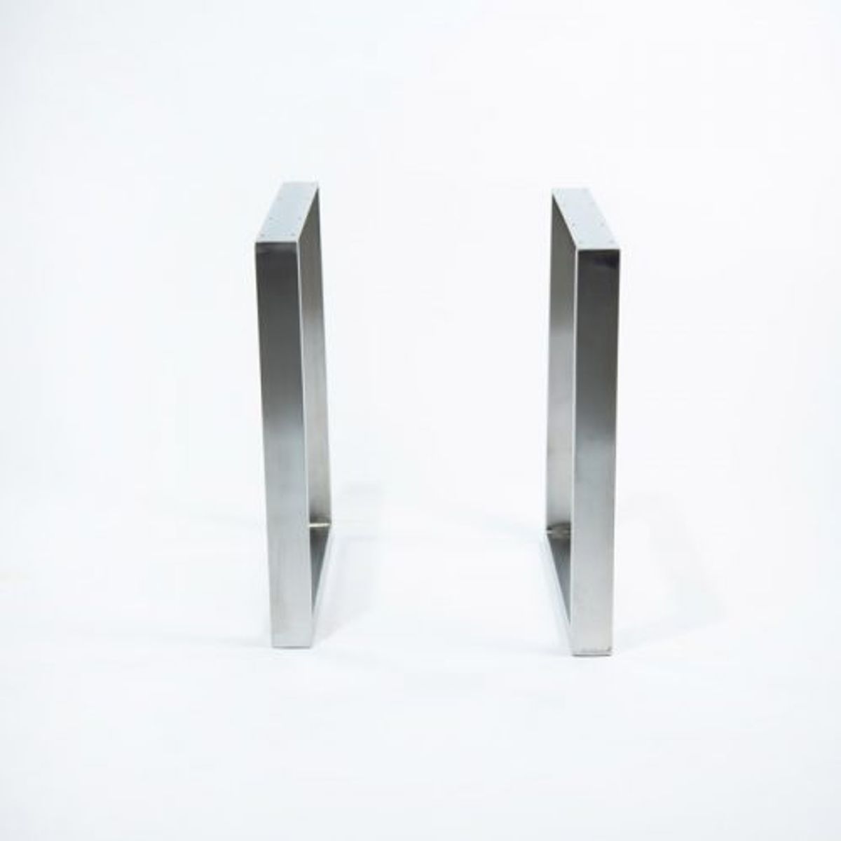 NECTAR - Pata De Mesa Cuadrada Plateada