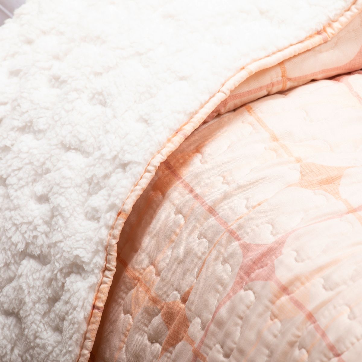 ZAHR - Cubrecama Sherpa Estampado Damasco