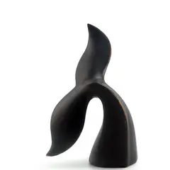 GENERICO - ESCULTURA COLA BALLENA…
