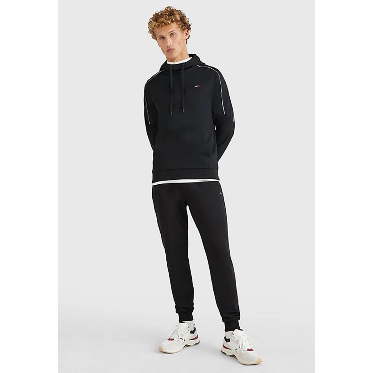 TOMMY HILFIGER - Joggers Essentials Terry Negro Tommy Hilfiger