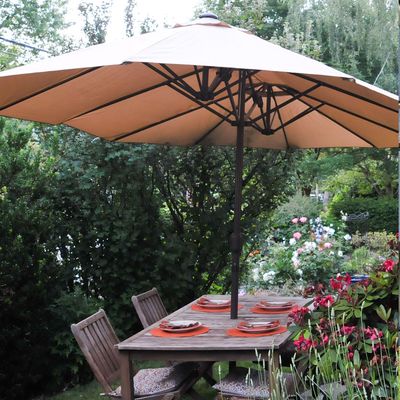 Imagen 2 del producto Quitasol Ovalado Doble Modelo Twins Beige