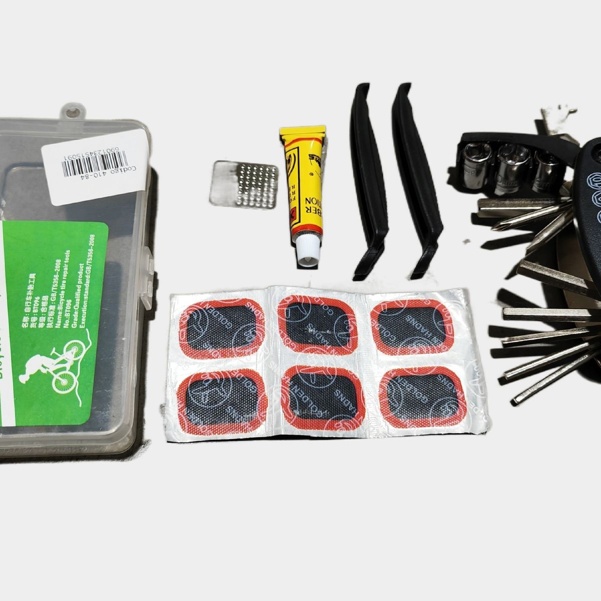 DEFENSOR FOREVER - Kit de parches y herramientas para bicicleta