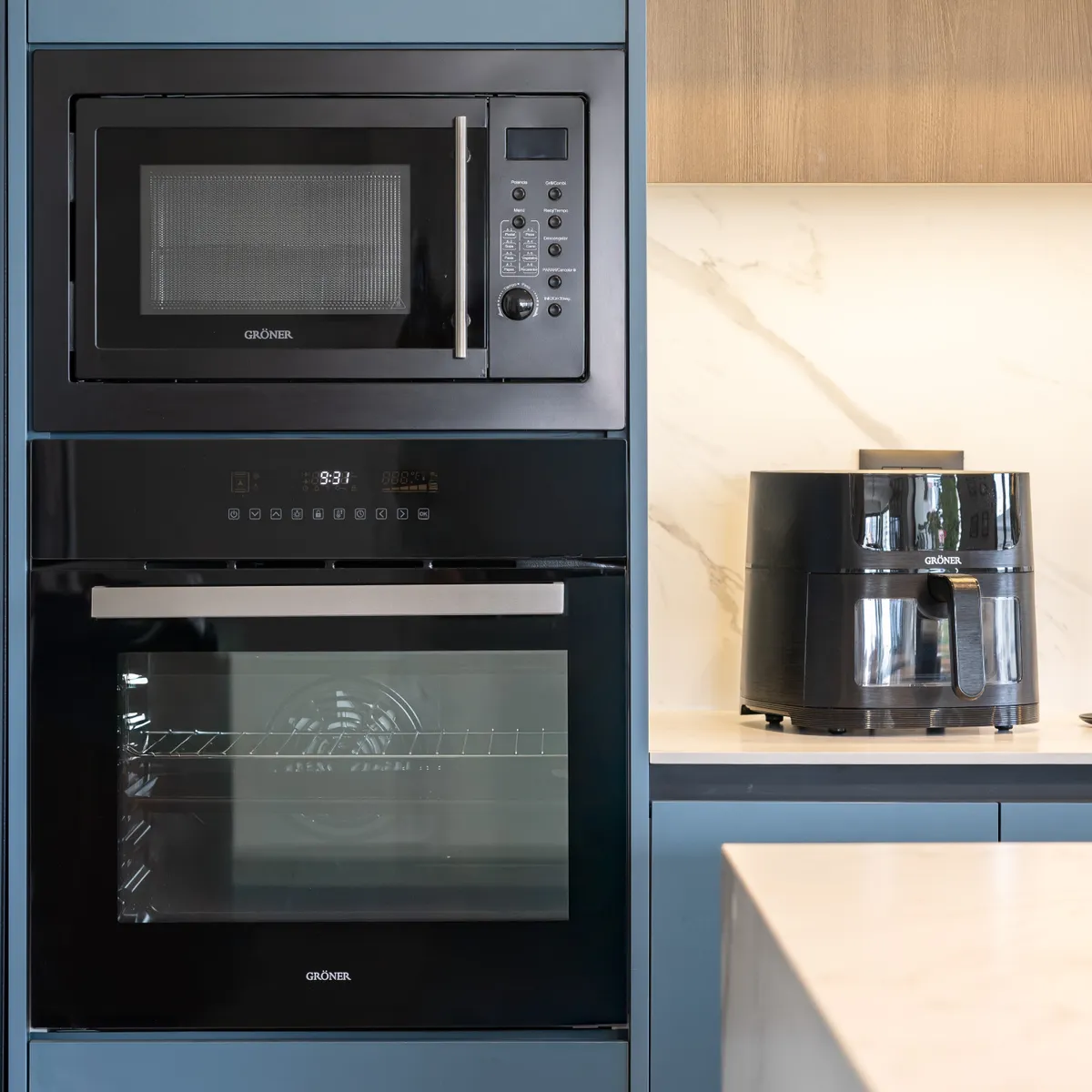 GRONER - Horno Eléctrico Empotrable Gröner Black Touch Triple Vidrio 10F 60L…