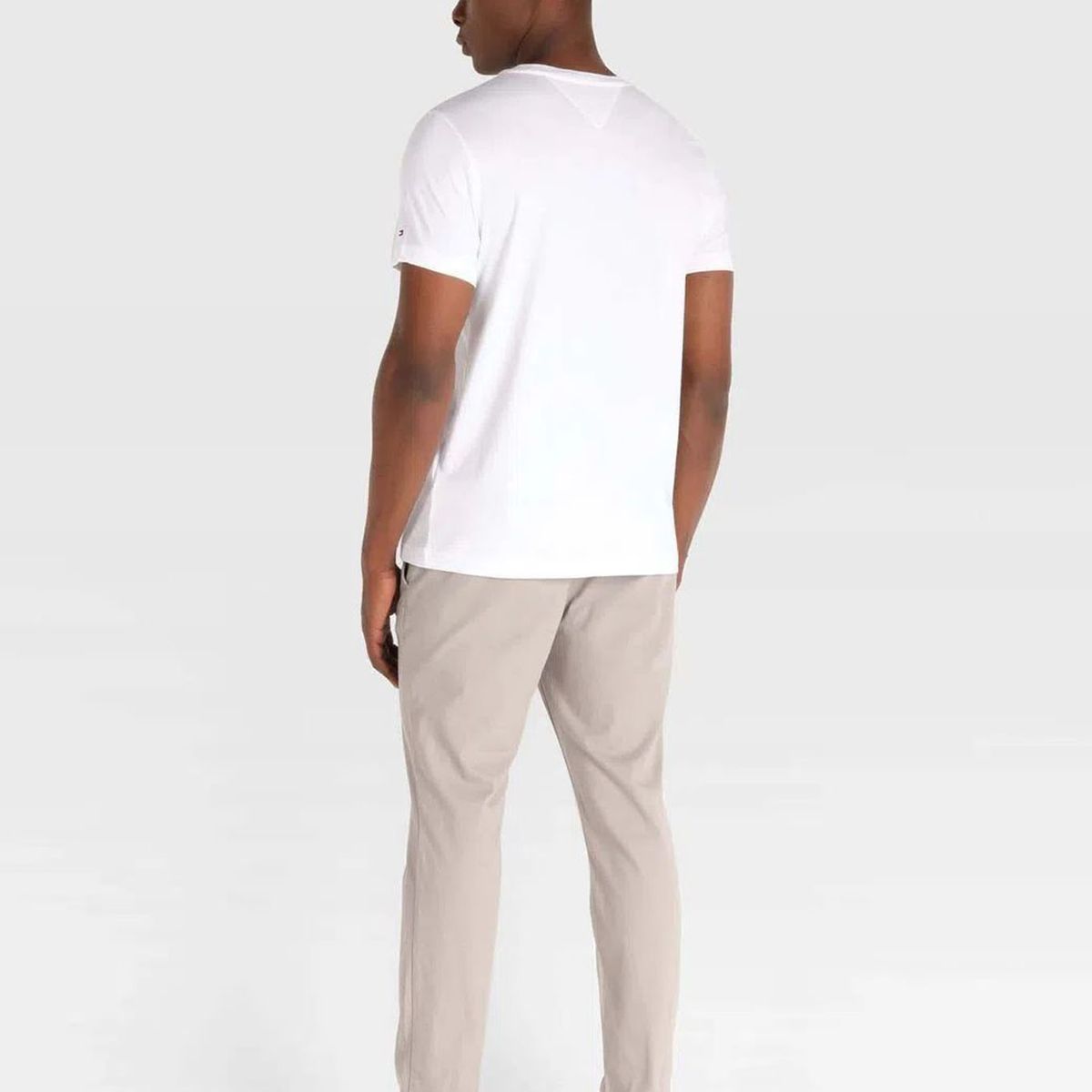 TOMMY HILFIGER - Polera Box Outline Logo Blanco Tommy Hilfiger