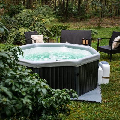 Imagen 2 del producto Hot Tub Armable Tuscany Frame WiFi Para 6 Personas