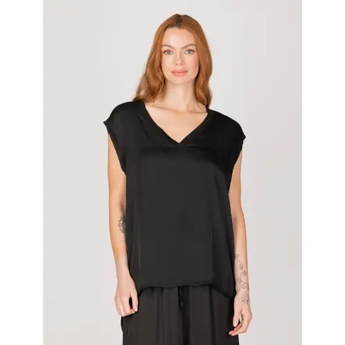 LINEATRE - Top Negro cuello en V