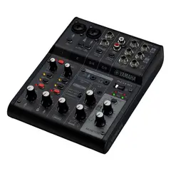 YAMAHA - Mezclador para transmisión en vivo 6 canales AG06MK2 Black -