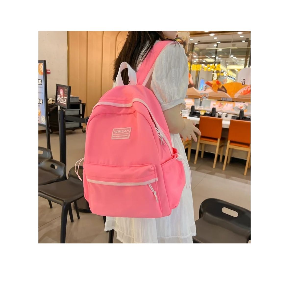 GENERICO - Mochila Impermeable Incluye Llavero + 3 Pins 43x32x14cms…