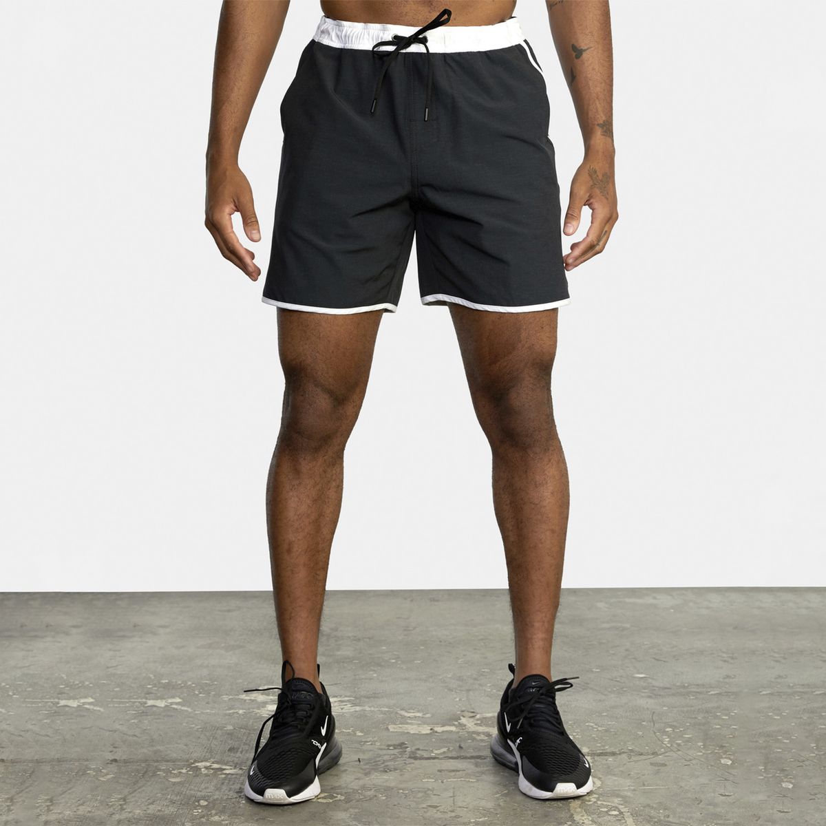 RVCA - Short Hombre Yogger Hybrid Wkst Negro RVCA