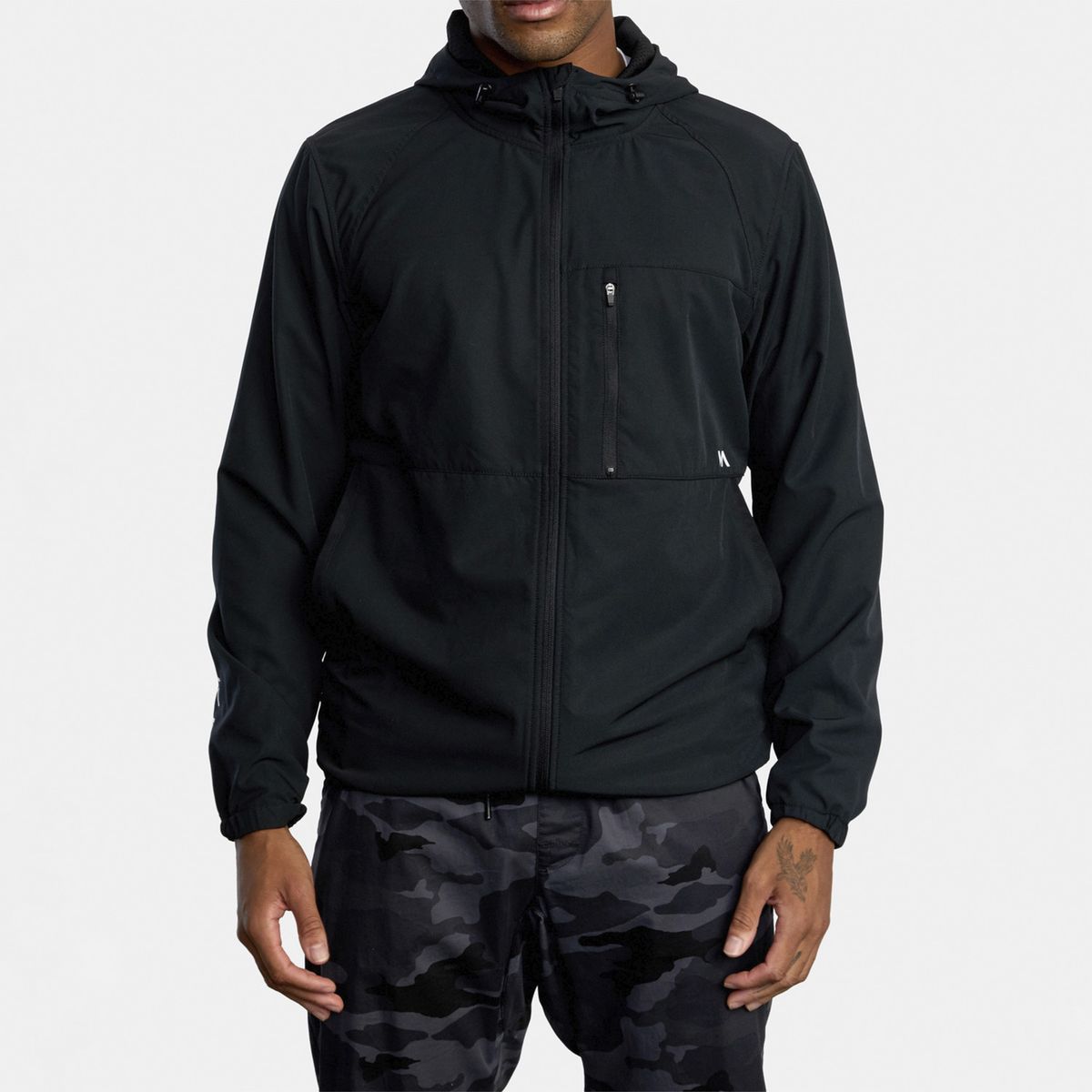 RVCA - Chaqueta Hombre Yogger Jacket 2 M Jc Negro RVCA.-