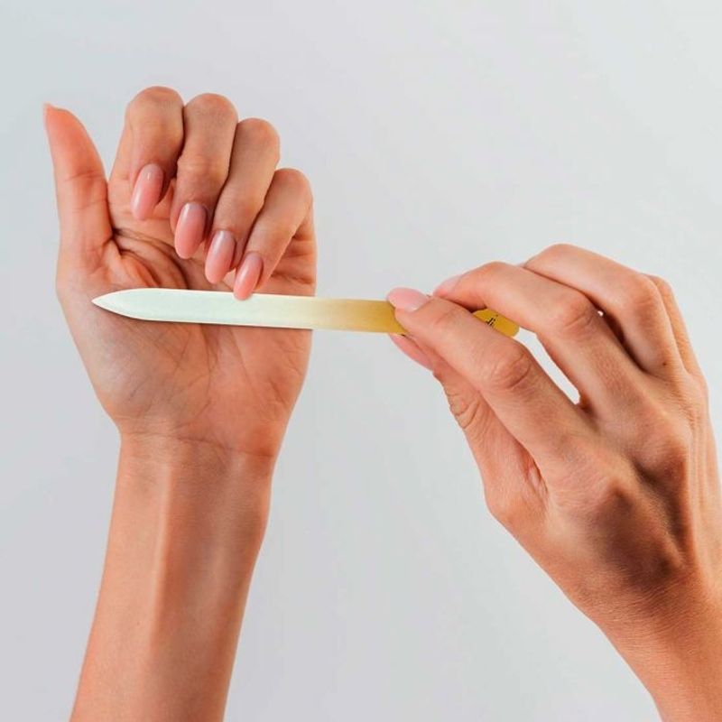 GENERICO - Exfoliante Removedor Callos Piel Seca Talones Nano Cristal Lima Uñas