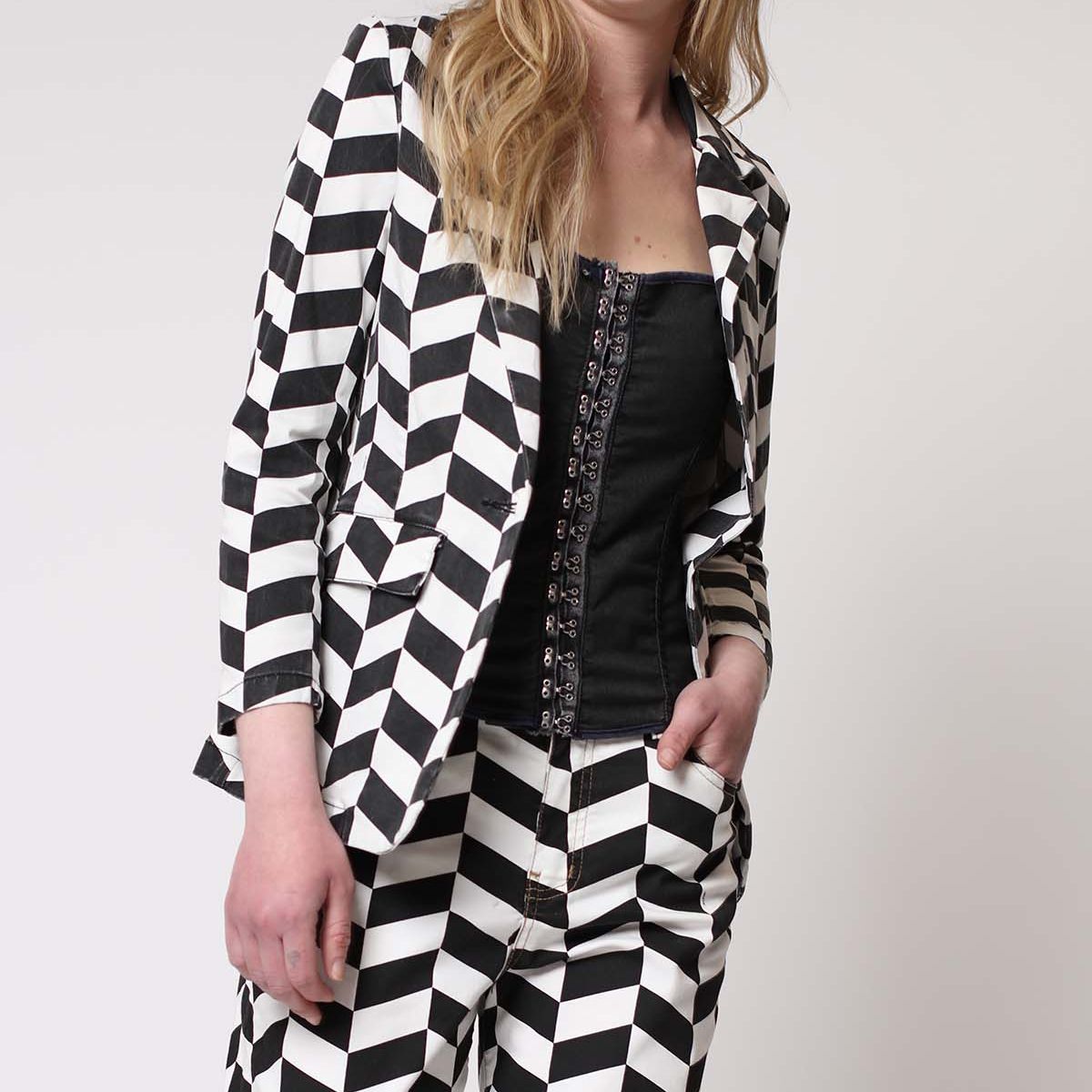 MOMCHIC - Bleazer Cotton Liocel Estampado Rombo