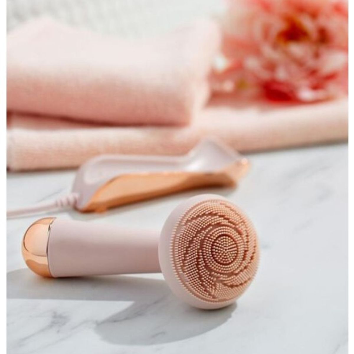 GENERICO - Limpiador Cepillo Facial Exfoliante Masajeador Recargable Silicona