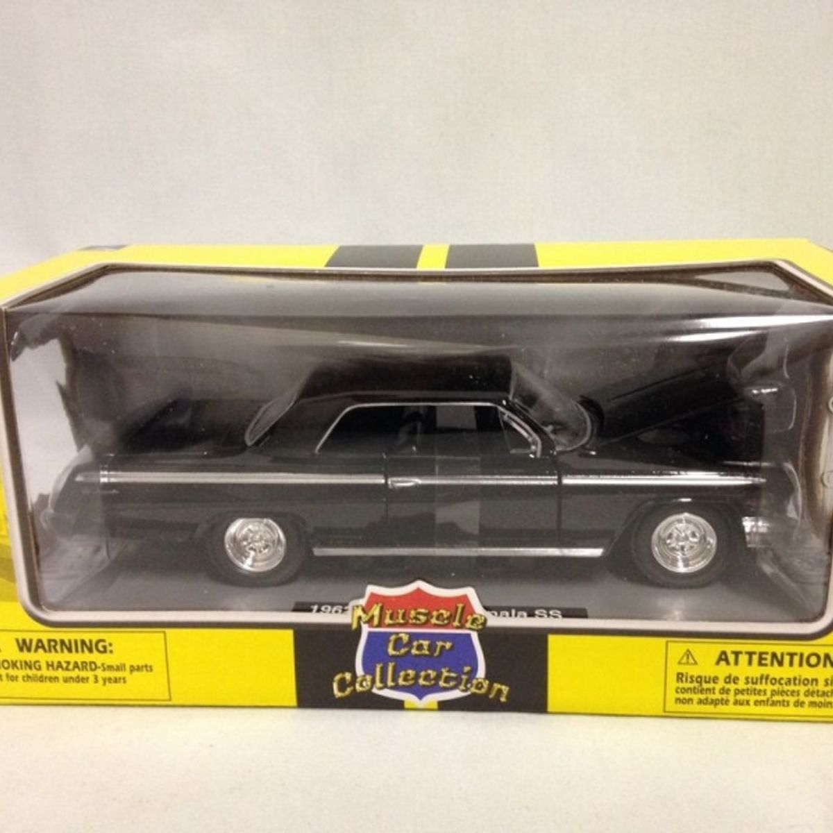 GENERICO - NEWRAY 71823B 1-25 1964 CHEVY NOVA SS ( BLACK )