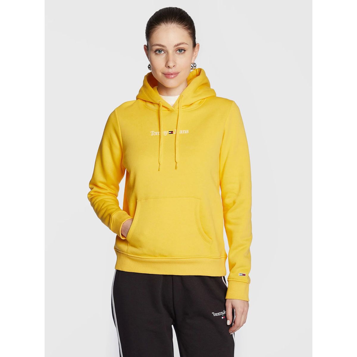 TOMMY HILFIGER - Polerón Regular Serif Linear Logo Amarillo Tommy Jeans